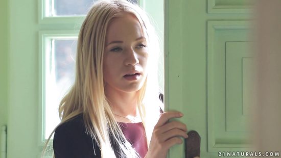 Sensual blonde enjoys the hardcore pounding