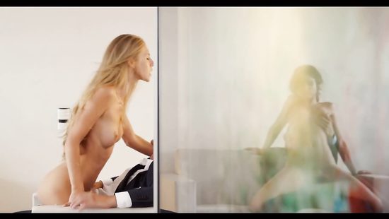 Palpitating orgy with hot babes