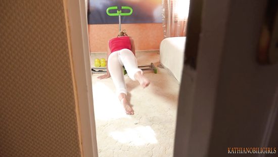 Hot blonde ditches yoga to fuck