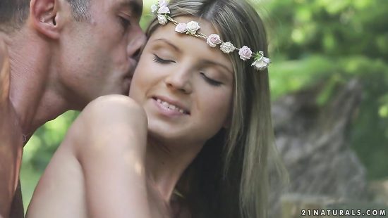 Lucky dude smashing sexy bimbo in the wilderness