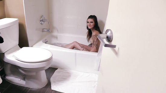 Slut roughly double penetrated