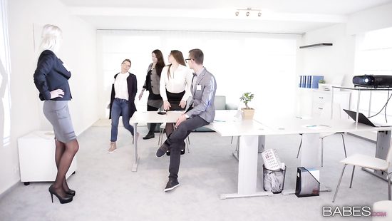 Horny duo fooling around at the workplace