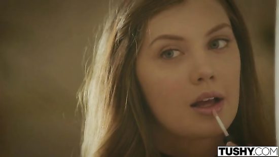 Monster junk penetrating whore's ass