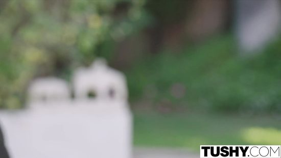 Hottie rammed hardcore in the ass