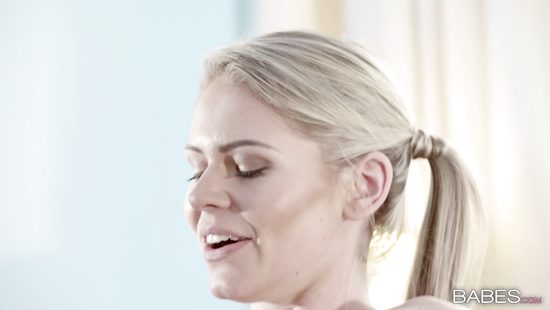 Dude massaging chicks' swollen cunts with his rod