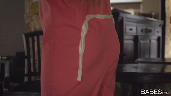 Alexis Crystal is an anal freak