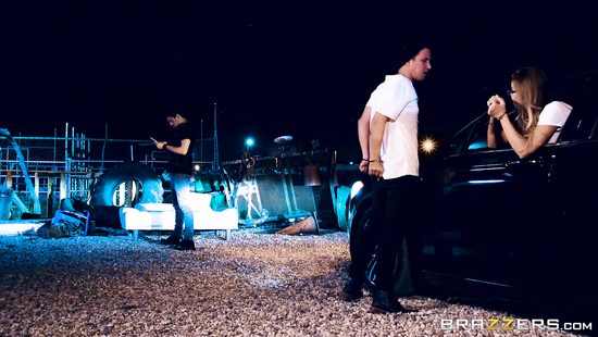 Whore smashed in a daring MMF threesome