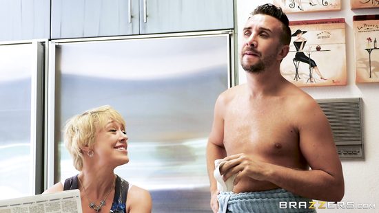 Hot wife treated to steamy morning sex