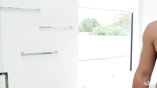 Kimmy Granger enjoys boyfriend's perfect-size shaft