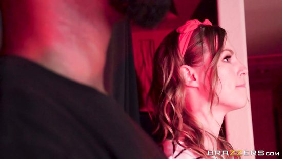 Dude launched an assault on girl's ass