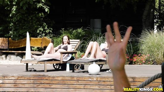 Dudes swinging their hot girlfriends