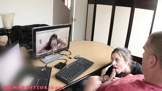 Dude ditches his porn to shag hot girlfriend