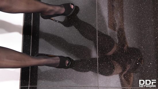 Chick with silicon boobs likes it hard