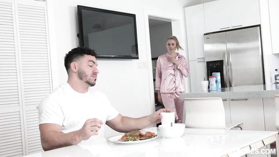 Cheating wife goes for her stepson's dong