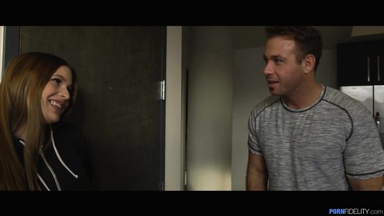 Kinky Sloan Harper screams while achieving orgasm