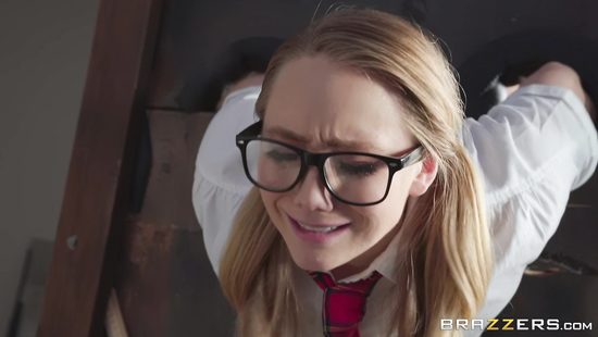Nerdy coed with glasses banged by her teacher