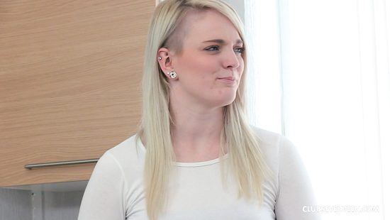 Blonde gives a hot mouth job in the kitchen