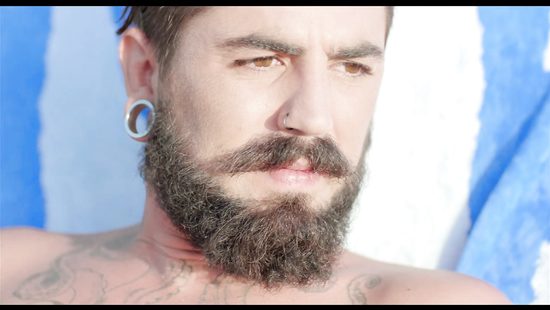 Bang-up cutie gets pounded on the poolside