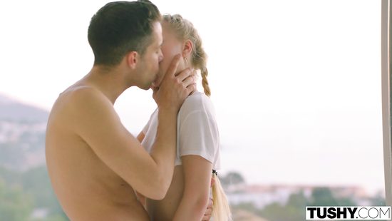 Blonde's booty poked with dick