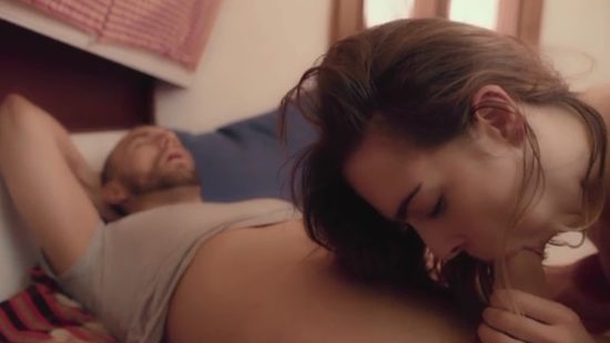 Teen chick blows her stepdaddy