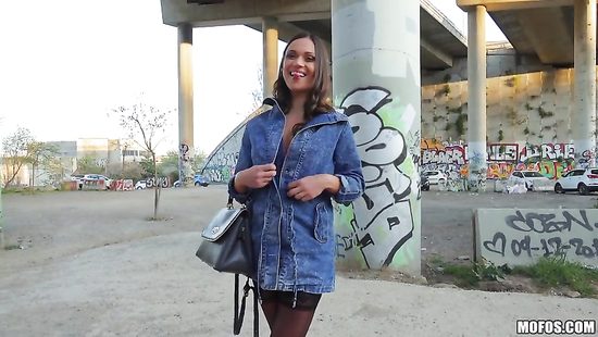 Babe gets doggystyled in public