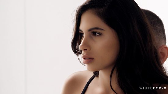 Majestic babes sharing lucky man