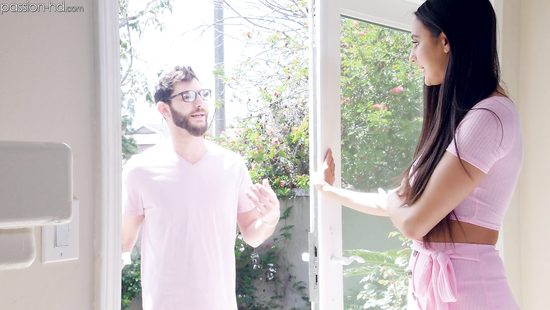 Nerdy guy fucks lovely babe