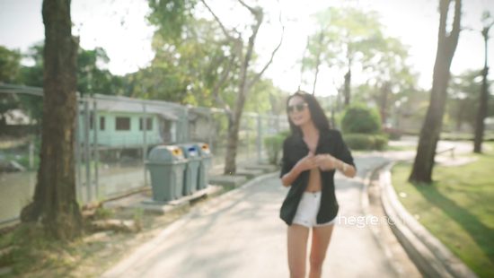 Asian chick shows her tight body