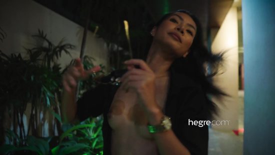 Asian chick shows her tight body