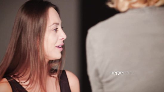 Flexible girl on naked photoshoot