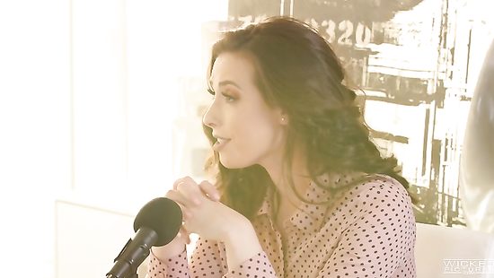 Juicy brunette receives a dick