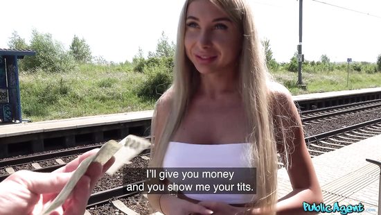 Amateur blonde fucks for money