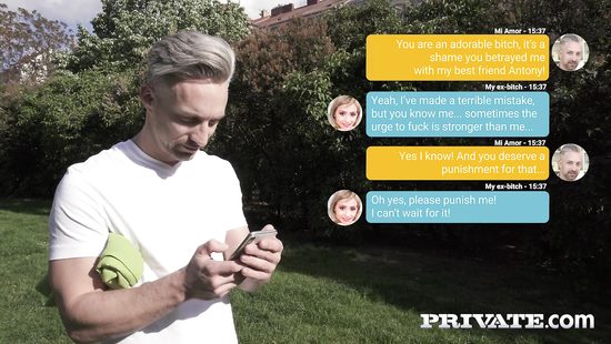 Veronica Leal gets two cocks