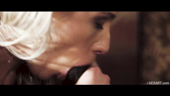 Petite blonde nailed with BBC