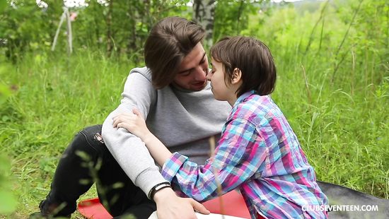 Short-haired chick fucked outside