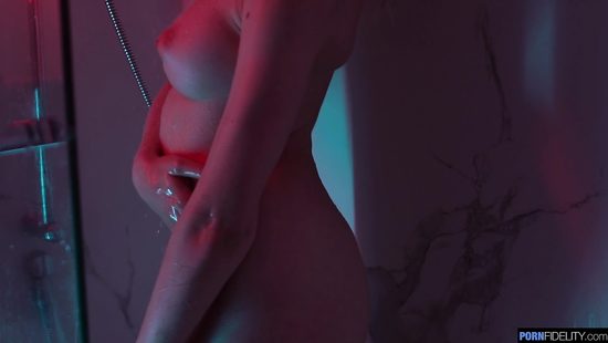 Anny Aurora's pussy gets plowed