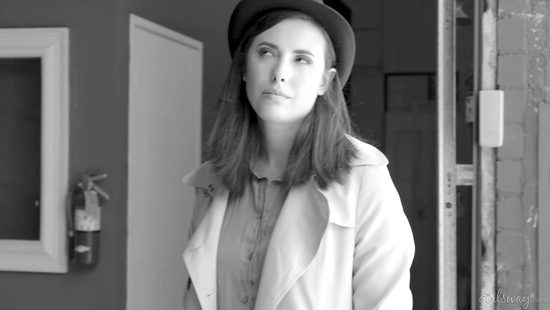 Chicks lick each other's muff