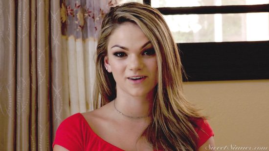 Lucky bastard annihilating her tight pussy