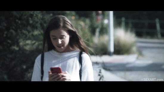 Lovely babe enjoys delightful throbbing