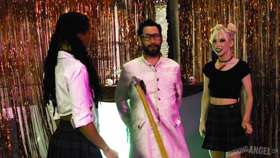 Tattooed brunette nailed hard in club