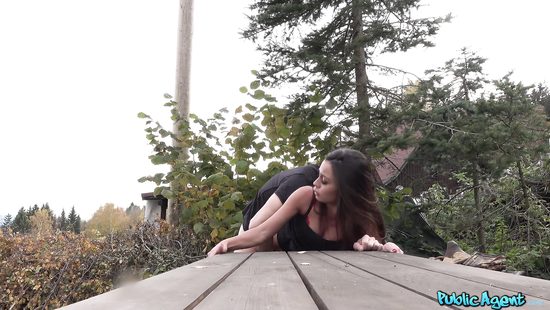 Outdoor sex looking hot af