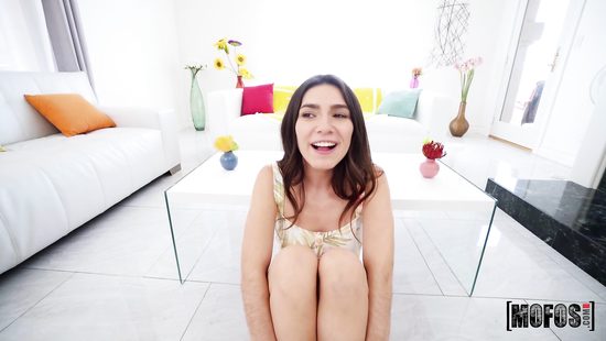 Gianna Gem down for a steamy fuck with Ryan Mclane