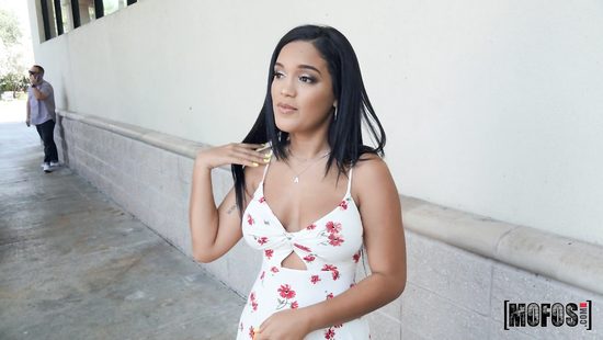 Lovely couple fucking recklessly on their lawn