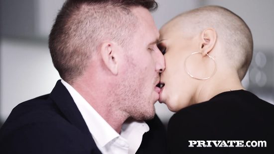 Hubby always heads home to his ever horny wife