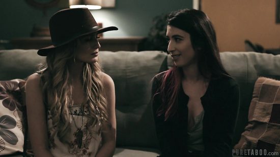 Lesbians slumber party