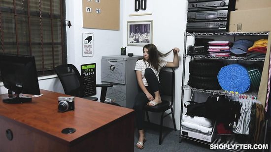 Turns out shoplifting can be your ticket to terrific sex