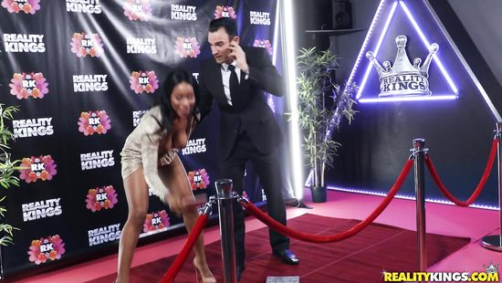 This ebony couldn't take her eyes off Alex Legend's junk