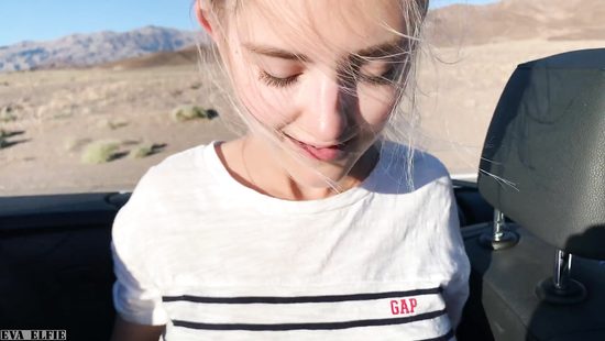 Sucking cock in a convertible