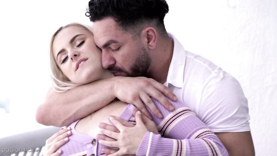 Hot blonde overindulges with Peter Green