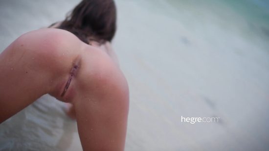 Solo by the beach in truly romantic scenes